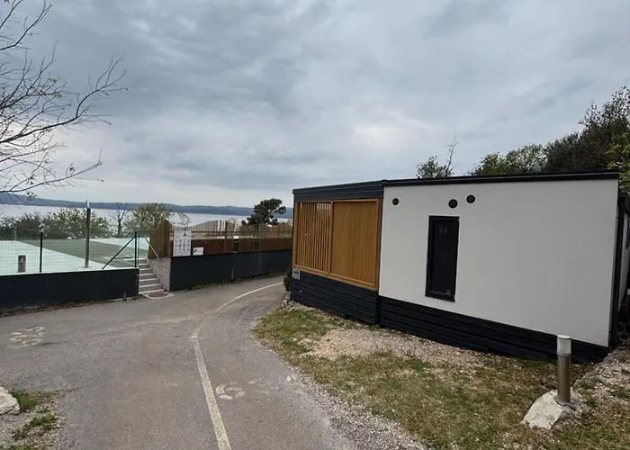 Mobile Luna Kamp alanı